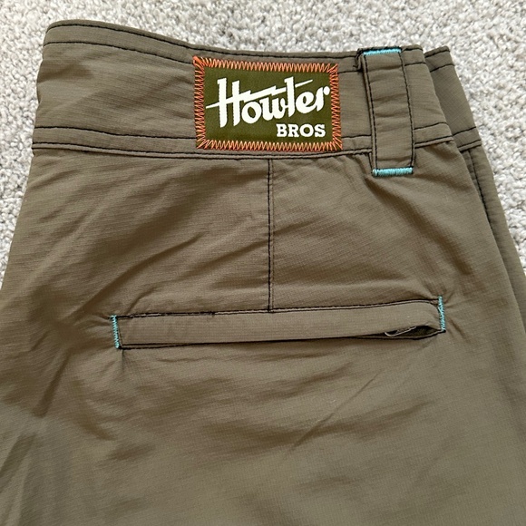 NWT Howler BROS Horizon Hybrid Shorts Deep Olive  Size 30 Men's - Picture 7 of 12
